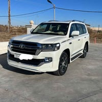 لاندكروزر • ٢٠٢٠ • رقم بغداد