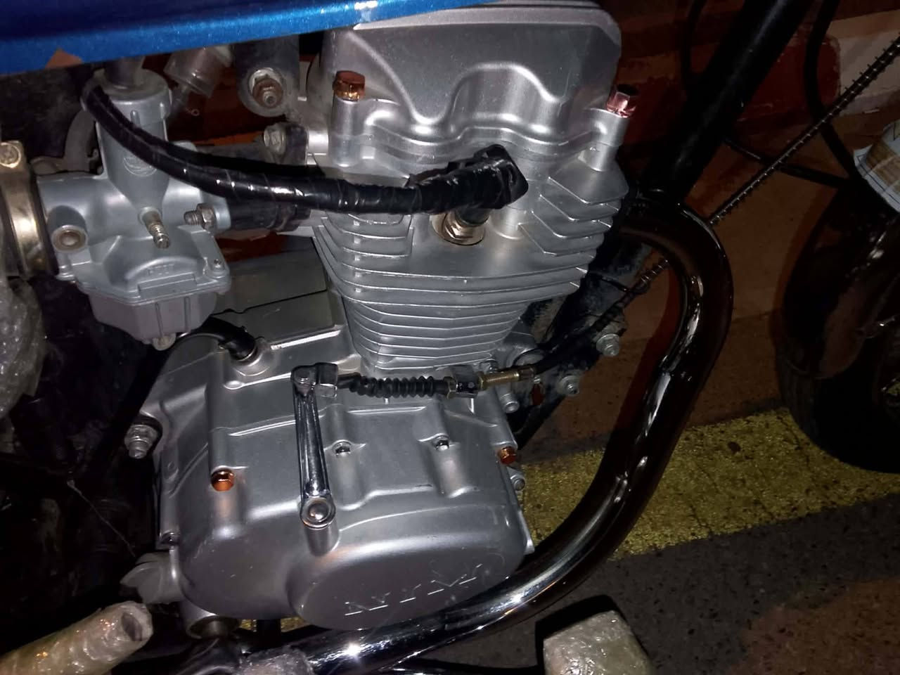 السلام عليكم شباب دراجه نامه مديل 25 اوراق معرض برغي مابيه نقص ترايك وين متريد سعر 650 وبيه مجال مكاني بسمايه رقم ***********مامتواجد علخاص وتساب موجود
