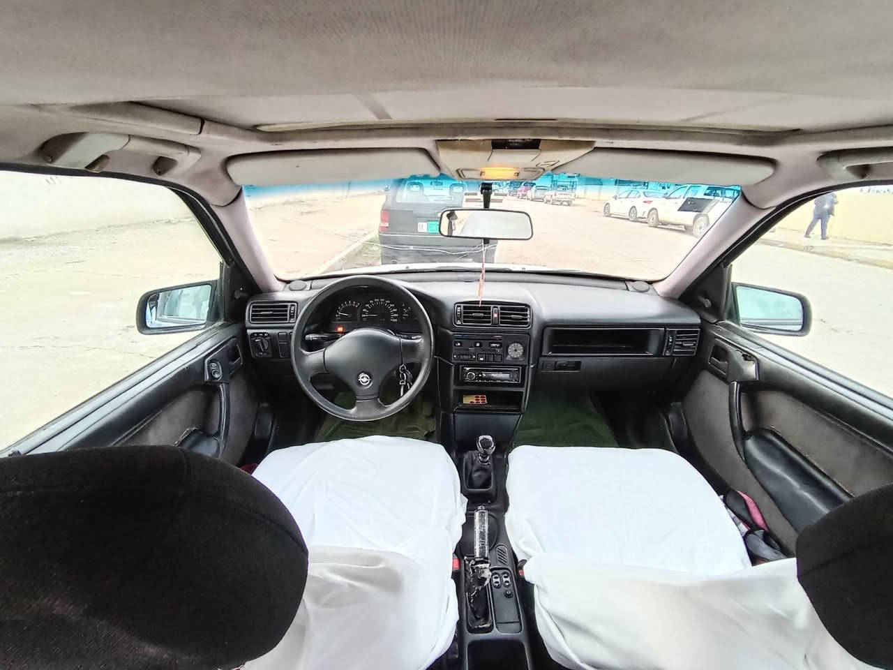 سلام عليكم
لبيع اوبل فيكترا

موديل 1992

محرك20 لا صرف ولا بوخار

كير عادي

كير ومحرك شرط 

بيه كوبون بنزين

رقم كركوك مشروع وطني 2027

سياره بدون ضربه بدون خياس بدون صبغ

على وصع شريك

بريك ABS

استيرن باور

صقف سلايت كارباي

قفل مركزي

جام كارباي

سيارة مالبيت

سعر 36بيهمجال
مكان سياره كركوك 

شراي خابر

***********

***********
