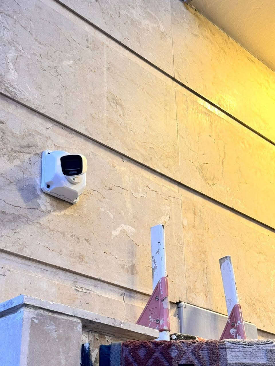 كشف موقع مجانااٱ
احم نفسك و احفظ حقك من خلال تركيب كاميرات المراقبة الذكية !
حافظ على منزلك, محلك, شركتك, عيادتك من خطر السرقة او المشاكل المفتعلة.
✅ نوفر كاميرات مراقبة من مختلف البراندات والنوعيات.
✅ خدمة صيانة و تنصيب الكاميرات.
✅ يوجد خدمة توصيل/ نقليات لجميع انحاء العراق.
للتواصل:
واتس اب: ***********
واتس اب: ***********
العنوان:
بغداد/ الكرخ/ الغزاليه_الشعله_الكاظميه_حي_الجامعه
#كاميرات #كاميرات_المراقبة #دهوا #هاكڤچن #اسوار #الطارق #فيشة_كاميرا #بوكس_كاميرا #بوري_كاميرا #dahua #Aswar #Hikvision #cvv #security_camera
