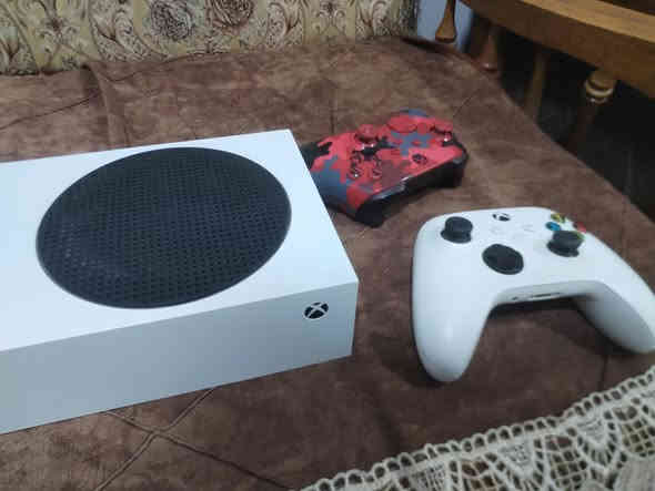Xbox series s للبيع
مع جوستكات اثنين اصليات  وهارد خارجي وجهاز بيع شتراك تقريبا شهر وبيه حوالي 34 لعبه مابين هارد داخلي وخارجي وملحقات أصلية وما مفتوح فقط مبي كارتونه
مكان بغداد الثعالبة اتواجد بدوره ايام دوام 
***********
السعر 325 الف قفل
