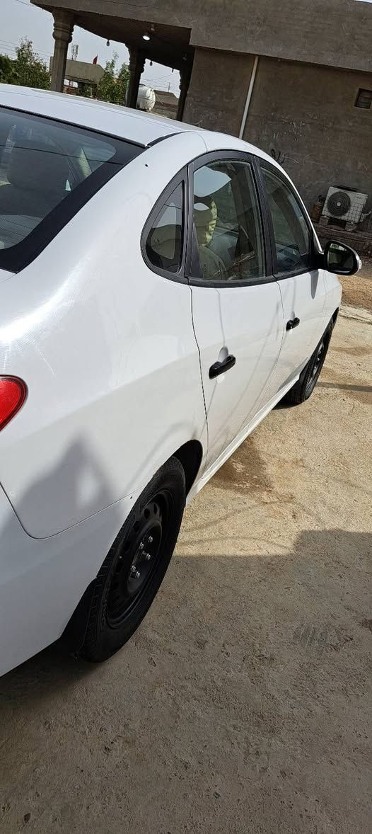 سلام عليكم النترا موديل ٢٠١١ سيارة مكينه ٢٠٠٠ كير مكينه مكفول
سيارة فتحة بيها ملاحضات كلش بسيطة جدا صدر جديد تخم تاير خير من الله كبل للشارع متصرف عليها ربع سعر ١٢٨وبيها مجال مكان بغداد رقم الهاتف***********
