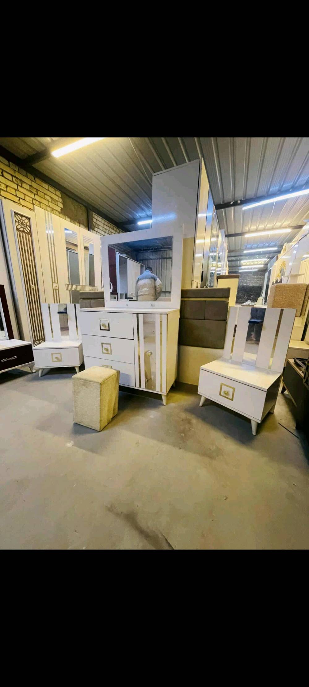 غرفة تركي نضيفة حيل ٦ قطع بغداد 