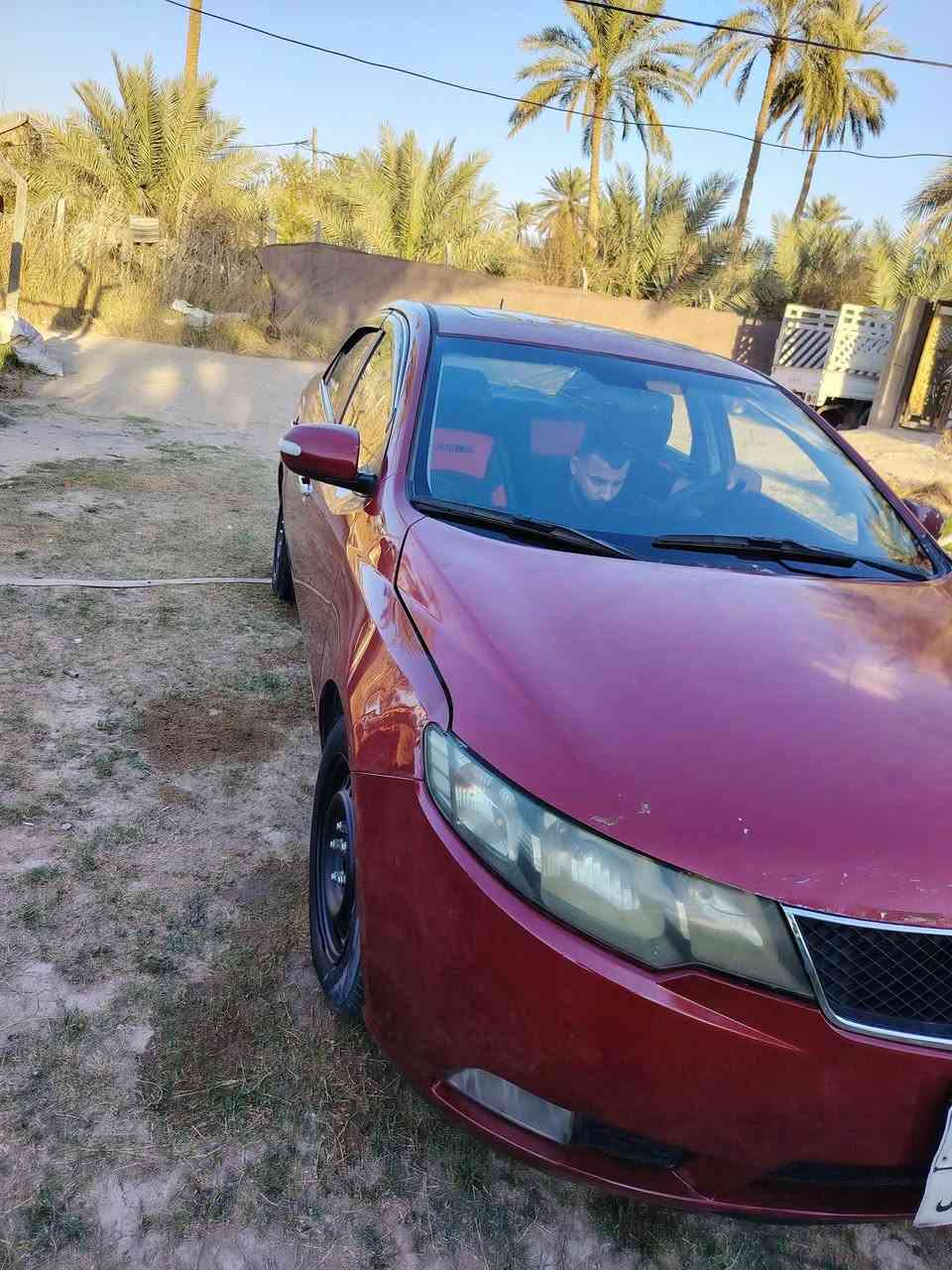 سلام عليكم سيراتو موديل ٢٠١١ رقم أربيل تريد وكاله او مجاور مابيه حادث بيه بس البنيد مصبوق لجماليه مكانه كربلاء المقدسه الحسينيه العطيشي وهاذه الرقم ***********
