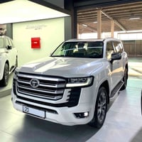 تۆیۆتا لاندکڕۆز 2022 مواسەفات- VX <<<<   شریکات ساز.- ضمان  >>>>>> تەن...