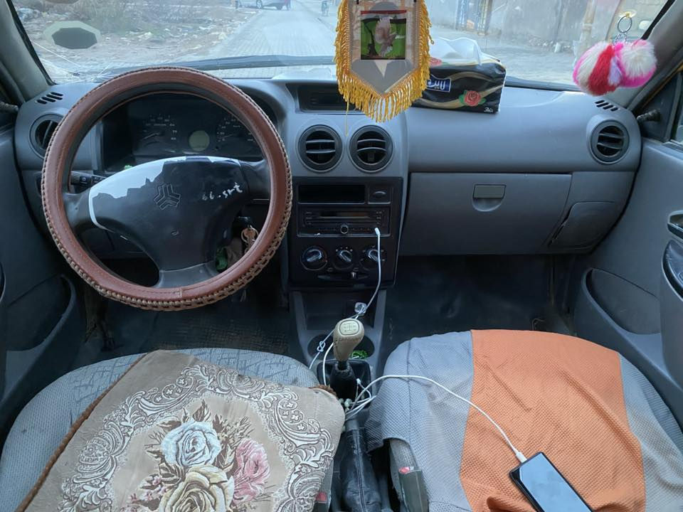 السلام عليكم سايبه مديل ٢٠٠١٤ 

رقم دولي ومميز (٤١) سنويه ل ٣٠ 
سياره كامله كهرباءيات كله شغله مضومت زنون عالي وناصي 
شواصي بلاديه لا معمره ولا شي بدون ضربه بس هاي الجنطه رجعت عليه بل تيل 
كير ومكينه شرط بس المكينه بيه بدايت خيط كلش بصيط 
بسمي مداور ثاني يوم 
مكان السياره سماوه قضاء الوركاء 
للتوضيح مطلوبه للهيه (٦٠٠) تنزل من سعر السياره 
سعره (٤٠) وبيه مجال للشراي 

***********
