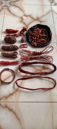 نحاس تقريبن 5 كيلو قسم حرك وقسم زلغ وباتريات تقريبن 10 كيلو الشراي اتص...