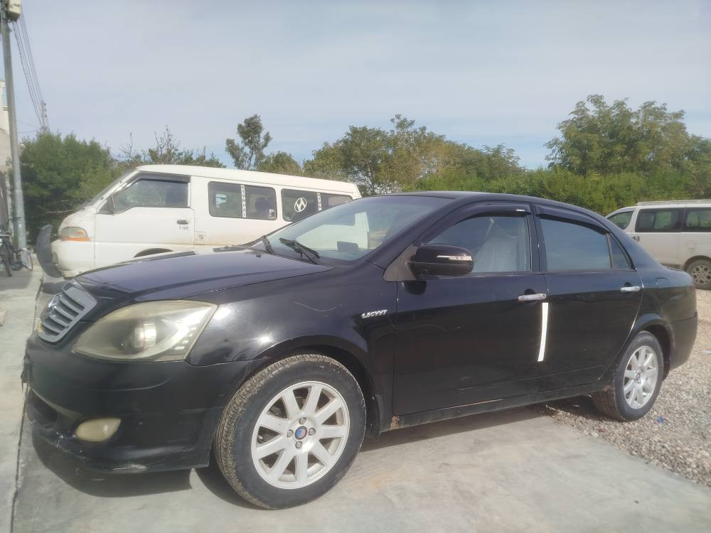 جیلی موبل قیستەکانە،سەنەوی پلاستیک مودیل 2012.گیرو مکینە کرولاکانە.تەبریدی لەسەر سویج ، بی تەقەو رەقە کامل جایزە ، سەیارەکە نوقسانی نیە،*********** كالار, السليمانية
