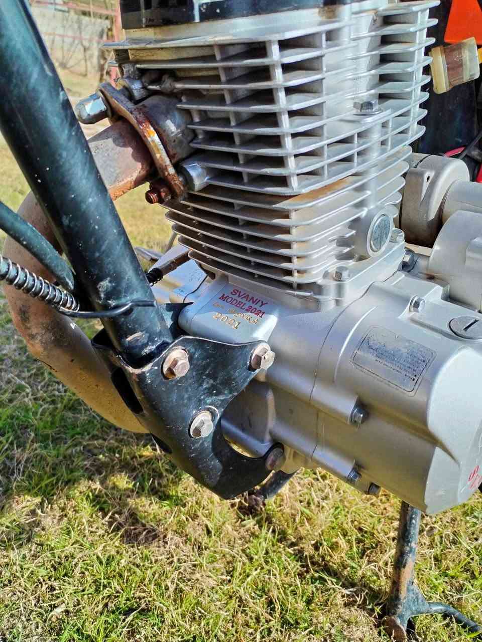 السلام عليكم مراوس
ماطور سيفان 
موديل 2021
ماطور شرط نشاط شرط رقم واحد ماطور كلو شرط 
محرك شرط ما مفتوه 
شرط صبانه ما طاخه كلو مكفول من الويل ايله الويل الرقم  ***********
