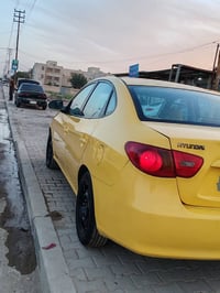 النتره للبيع موديل ٧ خليجي مكينه ٢٠٠ جديد السياره جاهزه للخير مابيه اي...