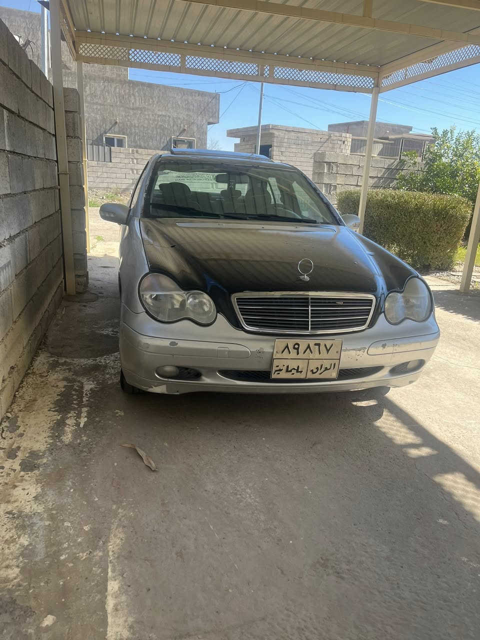 السلام عليكم   ادوات ادوات
للبيع مارسيدس c200
موديل 2007
محرك 4سلندر تيربو
***********
