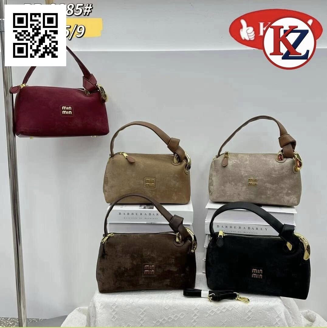 جديد الانسه 👜👜بمناسبه عيد المعلم 

وفرنا تشكيله من حقائب (الكنغر🦘🦘// زارا // هرمز // ميو ميو)

كوالتي عالي جلد طري اصلي 100‎%‎ 

واحجام مختلفه واسعار جداً مناسبه


**إذا كنت صاحب هذا الإعلان وتريد حذفه لأي سبب، رجاءا أرسل رسالة إلى الدعم الفني**