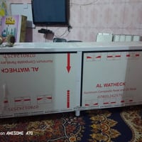 ميز • للبيع • سوم خاص