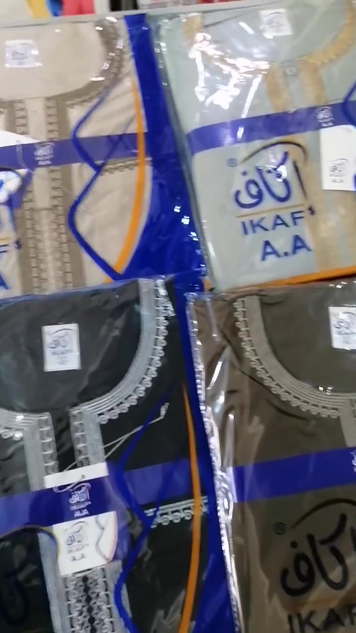 تم تكرار الكلابيه وبكل الألوان وقياس ٥٨ و٦٠ و٦٢ وبسعر ٦٠٠٠ فقط تحطيم الأسعار #جملة_ال_كويتي
يوجد توصيل داخل الرميثة.


**إذا كنت صاحب هذا الإعلان وتريد حذفه لأي سبب، رجاءا أرسل رسالة إلى الدعم الفني**