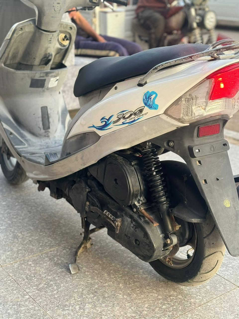 ماكس منغولي 50 بلاد
لايت بكلايت اشاير قفل جنطه سكان عداد سرعه بانزين 

نكره سلف هندر كل نقص ما بيها ختم واحد دراجة نضيفه كلش 

مال جناي كامله مكمله سعر 650 وبيها مجال لشراي يتصل ع رقم 

***********
