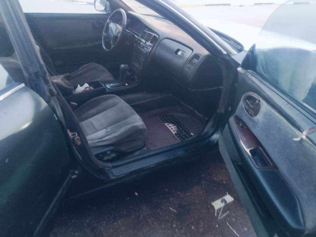 شيزر نفخ البيع  
مكينه وكير ثنين ونص مكفولات 🔧سياره مكفوله نقل )
فقط كصه وحده)
تخم تايرات جددد✅
سياره غرفتها بلاديه ونضيفه ✅
سنويه منتهيه . السعر💸( 26 وبيها مجال )

حداده 100/100
كهربائيات من طول لطول شغاله ✅
بدي نضيف مثل بصوره
غرفتها نضيفه .
 سياره رقم بصره (أ).  مشروع وطني تحويل ثاني يوم 
✅ السعر 26 
العنوان 📍 البصرة الزبير.
الرقم الهاتف ***********
مكلف ب نشر مكلف بنشر 
وملاحظه // مكلف ب نشر سياره ماعرف عنها شي رقم الهاتف اتصل بلخدمه/// ***********
