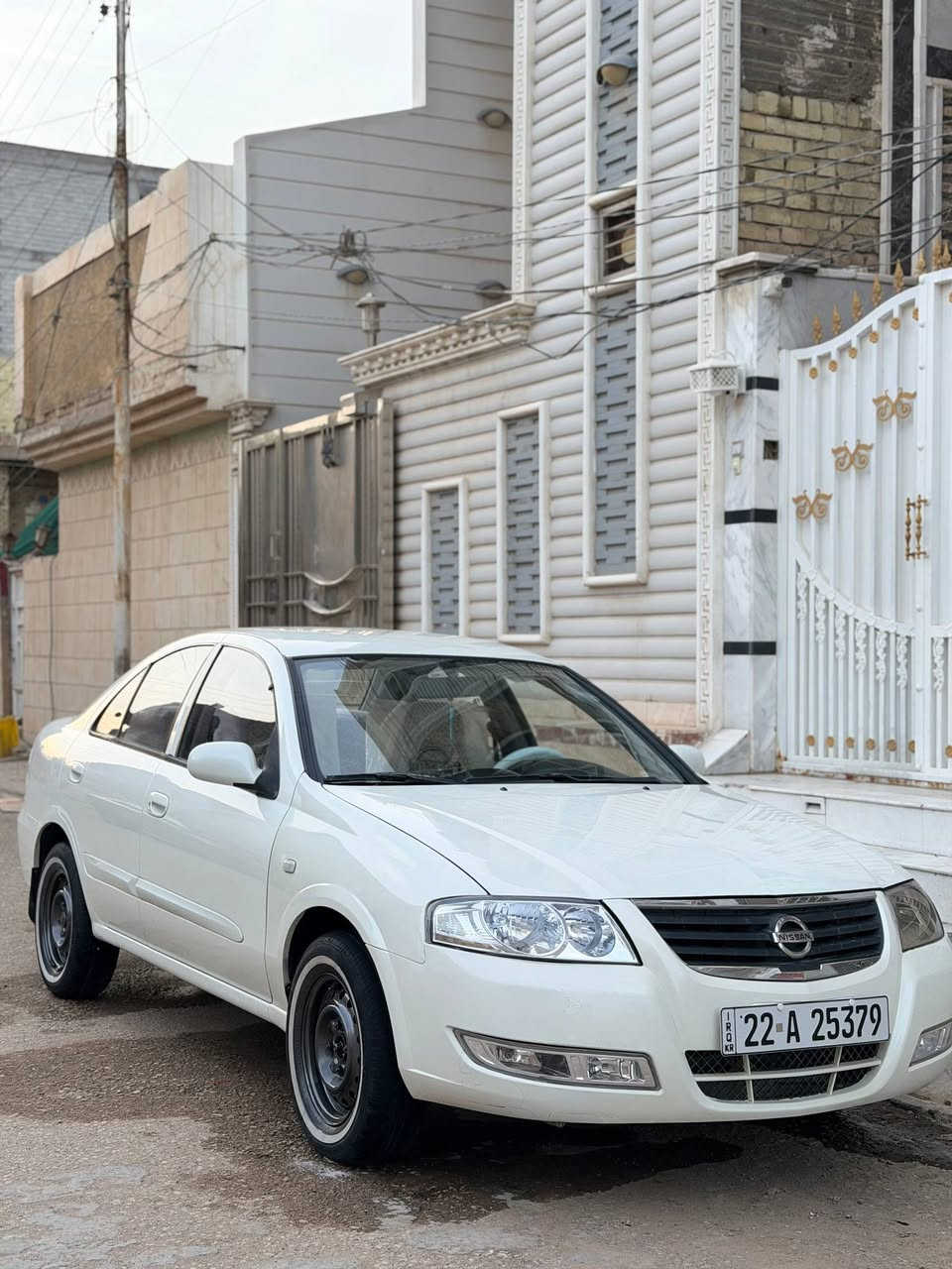 سلام عليكم 
نيسان سني 2010 
رقم اربيل انكليزي مداور وكاله 
بيه قطعه وربع 
للاستفسار اكثر 
***********
