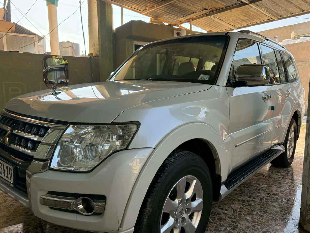 باجيرو 2018للبيع
سيارة مكفولة السونار موجود بالصور 
***********
