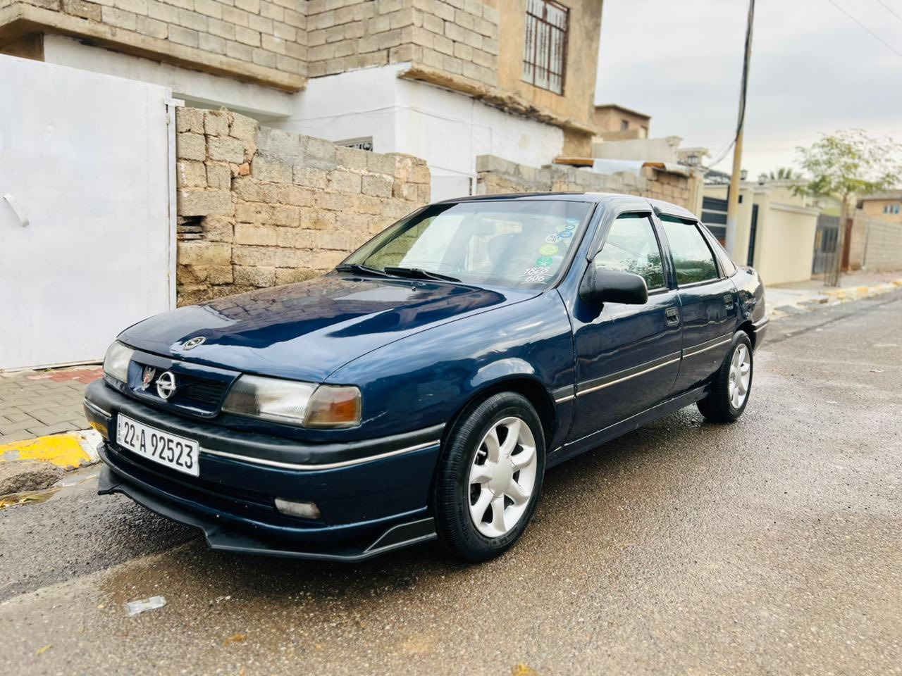 اوبل فكتره للبيع حجم ١٨ موديل ٩٢ محرك نضيف سياره رقم اربيل سنويه لل2030  بسمي تريد تحويل تريد وكاله السعر 46 وبيها مجال الموشراي لايكسر بيها سياره حلوه *********** مكاني كركوك
