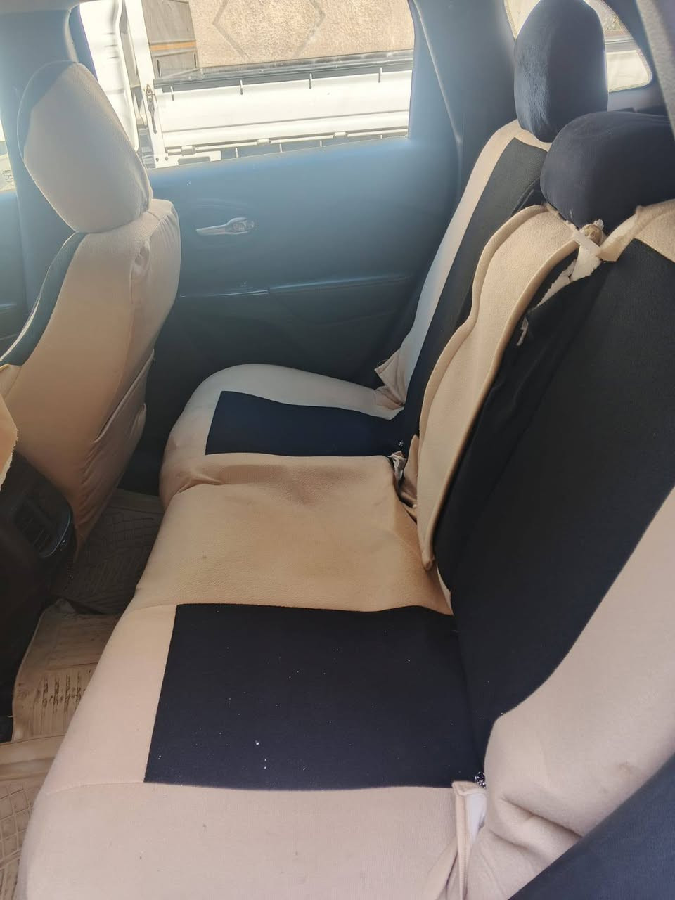 جيب شيروكي موديل ١٦ سياره حلوه رقم ميسان إنكليزي هزه جديده سنويه جديده السعر ١٢٠ وبين مجال مكانه بغداد الأمين قرب السده *********** بسمنه تحويل ثاني يوم
