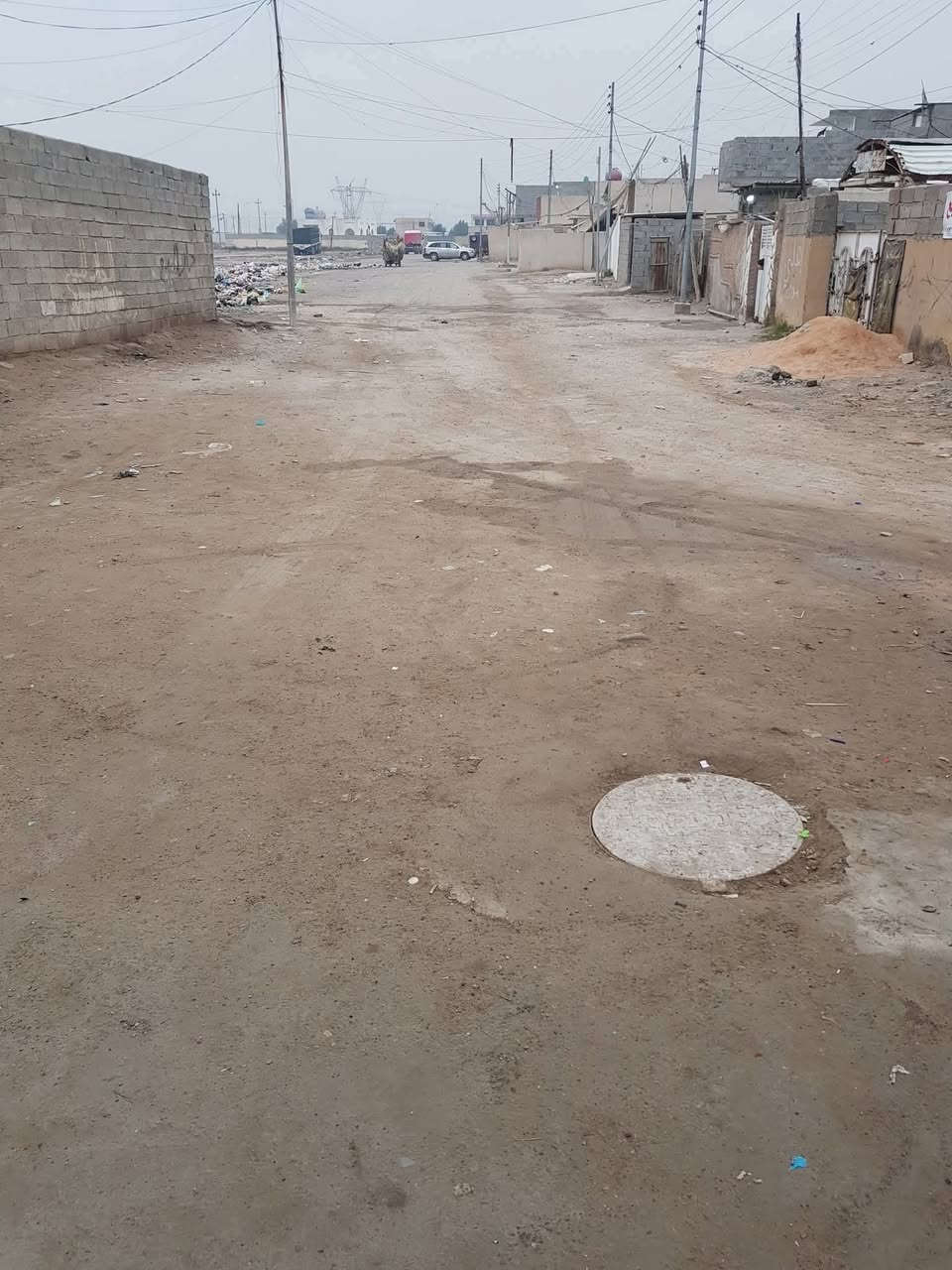 بيت البيع 👈تجاوز 👉مساحته 450 متر بناء 200 متر  وحديقه  200 متر  وكراج 50 متر سكف سندويج الرضيه صبه مجاري ريسيه كهرباء ماي تبليط سحب تانكي ماطول كيزر  جاهز البيت قريب ع شارع العام البيت  العنوان بغداد👈 منطقت بوب الشام 👉جاي من القوس ع يدك اليمنه قريب ع مدرست الحريه👈 السعر 30👉 بي مجال 👈مايرهم قصد ولا مقدمه حاضر فلوسه البيت 👉اليريد يشوف البيت مقطع فيديو يدخل علي خاص ادزله مقطع فيديو مال البيت مصوره من خارج ومن داخل اتصال برقمي او خاص عادي بي وقت ***********  واتساب👉
