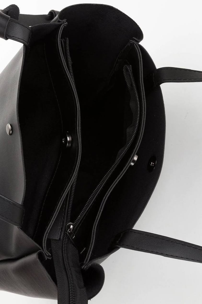 نون باك توفر لكم أجمل الحقائب بكوالتي عالي وأسعار مناسبة 
يوجد خدمة توصيل لجميع المحافظات 
يوجد لدينا جملة لأصحاب المحلات وبيجات 
للحجز واستفسار لتواصل خاص او واتساب ***********
#جنط#حقائب#
