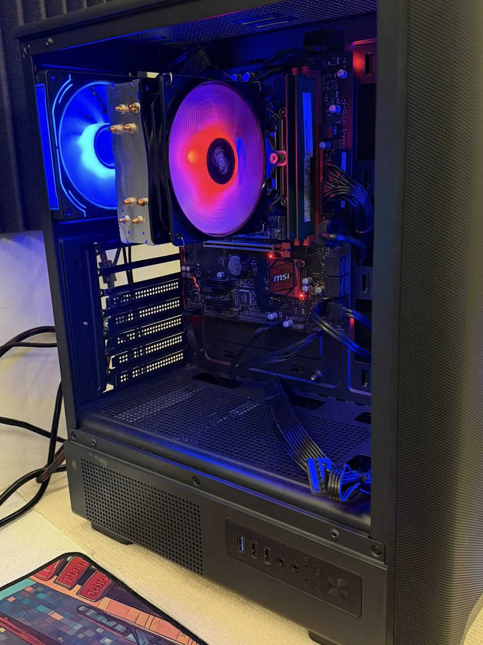 السلام عليكم ورحمة للبيع pc سعر 250 الف فقط
سعرها ثابت بدون زحمة واحراج وشكراً🫂😊
بدون كارت شاشة 
بيها كارت داخلي تصفح وبرامج خفيفة
I5 7400 new
M.b B250 msi pro
M.2 128 new
Ram 4x2 8 2666
Hdd1 t new
Psu 500 galax new
Cooler rgb  new
Case antec 4 fan rgb new


**إذا كنت صاحب هذا الإعلان وتريد حذفه لأي سبب، رجاءا أرسل رسالة إلى الدعم الفني**