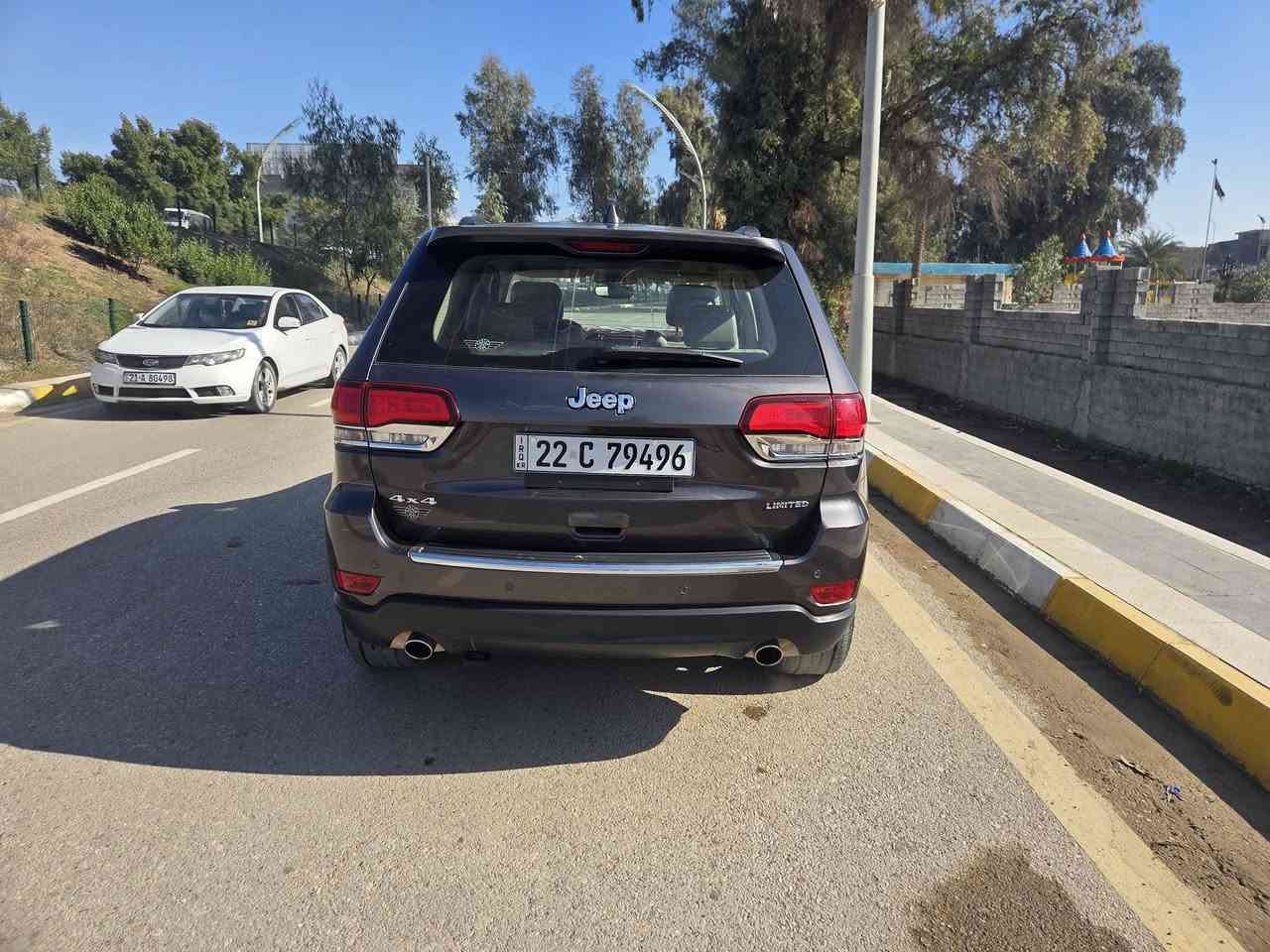 للبيع جيب لمتيد 2021
خليجي مكفولة كفالة عامة مواصفات لمتيد 
ماشية 95 الف ميل 
مكاني ديالى بعقوبة 
السعر 285
***********
