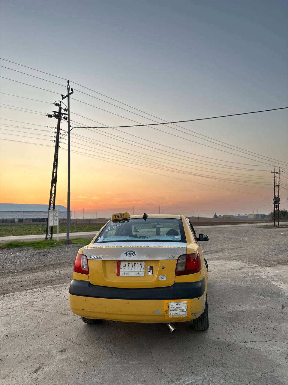 كيا برايد 2007رقم بغداد مشروع وطني تحويل ثاني يوم السياره كشرها نظيف بس بيها شويه خيسان طخم تايرات جديد مكفوله من الضربه السعر 87 العنون موصل شلالات للاستفسار:***********
