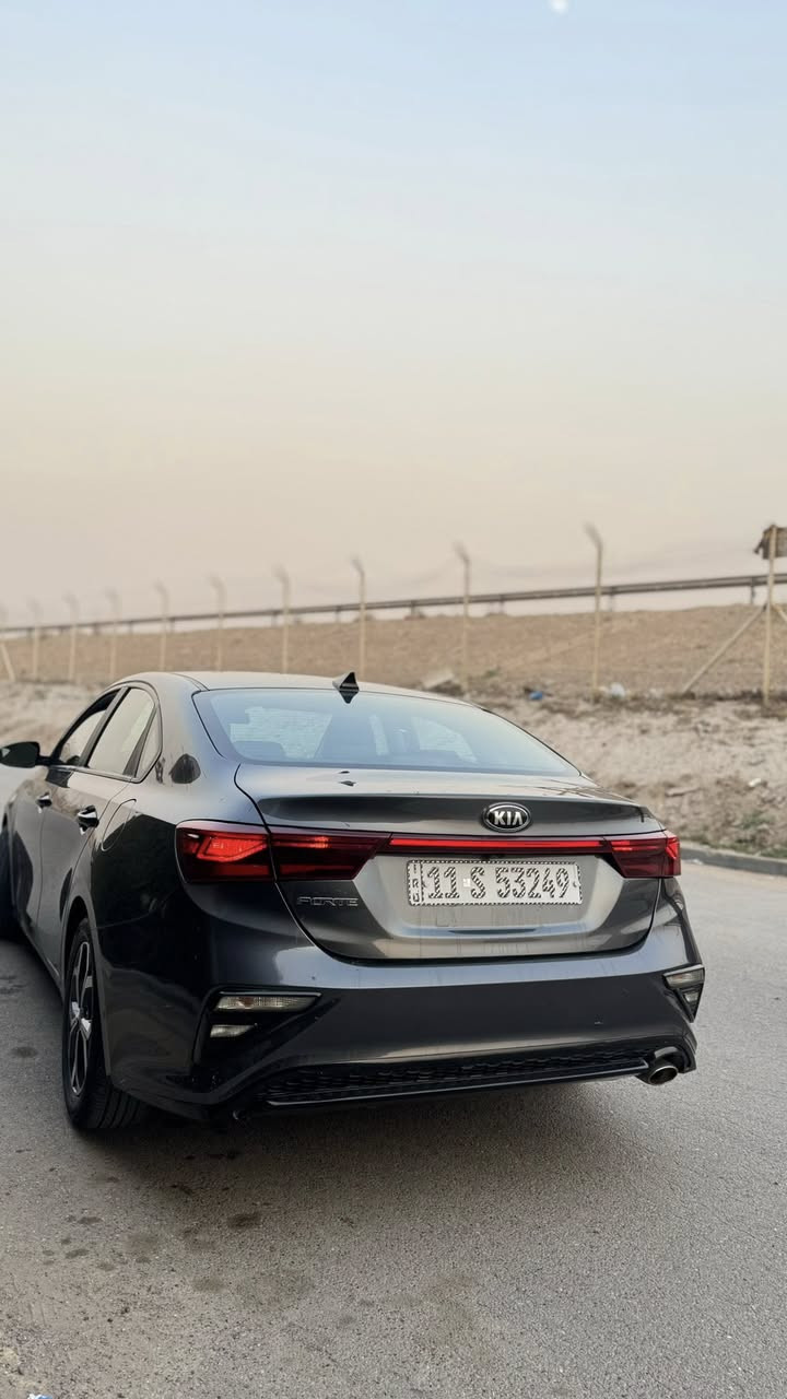 السلام عليكم

كيا فورتي 2021 ضررها قطعه وحده صبغ فقط البنيد بدون دواخل نص مواصفات السياره مواصفاتها معروفه ميحتاج نحجي عليها رقمها بغداد الدولي ب اسمي تحويل ثاني يوم وماشيه 48 الف فقط مكانها بغداد الدوره استفسار اكثر : ***********
