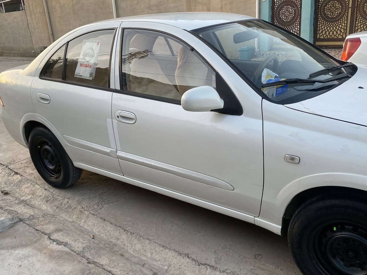 نیسان صنی کوری مودیل ٢٠١٠
سنویە جدید کود بانزین بی
بەس بونید صبوغ بدون دواخل بدون شاصی 
نیسان صنی مودیل ٢٠١٠
سەنەوی تازەیە کودی بەنزینی هەیە 
بەس بونیدی صبوغە بەبی ناوگرتن و بەبی شانصی
سعر٩٤
***********
***********
