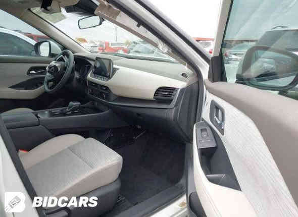 نیسان روج ٢٠٢٣ sv
بس جملغ واحد صبغ  بدون  دواخل   سعر  ١٤٠
***********
