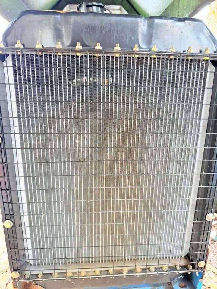 كيا 2701 تشغيل اطفاء اوتو بدون نقص تجفيت وراديتر ومروحه وجوينات كله جديد وياها باتري 150 امبير وخزان 220 لتر مكان كربلاء الحسينيه السعر 16 ورقه وبيها مجال ***********
