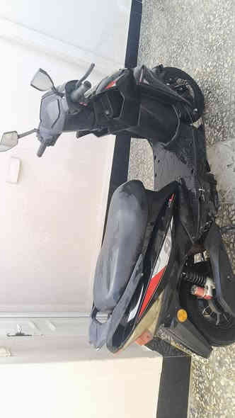 السلام عليكم دراجه شحن ماتركس 6 بطاريات مستخدمات 4 اشهر
كهربائيات شغاله كلها وبصمتين
نظام البك وتايرات جدد
فقط كفراتها يرادلها ترتيب
السعر 450 الف
بغداد البلديات
***********
