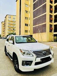 لكزس LX570 • ٢٠١٤ • فول اوبشن