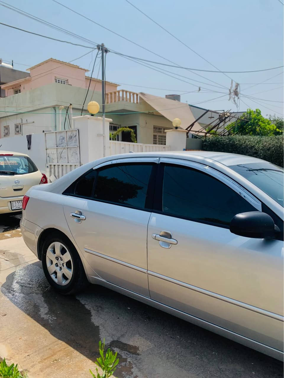 سوناتا 2009 امريكي 
محرك  جديد 
ماشيـه 150 الف
حادثها خفيف موجود بالصور — سونار 
 📍صلاح الدين /س
سعرها 110 وبيها مجال 
للاستفسار    *********** Singapore
