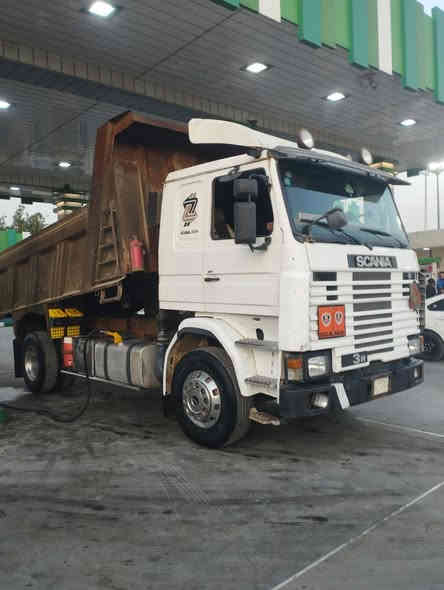 سلام عليكم ايف ١١٣لبيع مكينه سوده ٨٨كير ٤+٤ورك كله هوائي تبريد شقال رقم نكليزي بسمي بلادي قلاب مكان سياره بغدادسياره ما عوزهه شي جاهزه الشقل ***********
