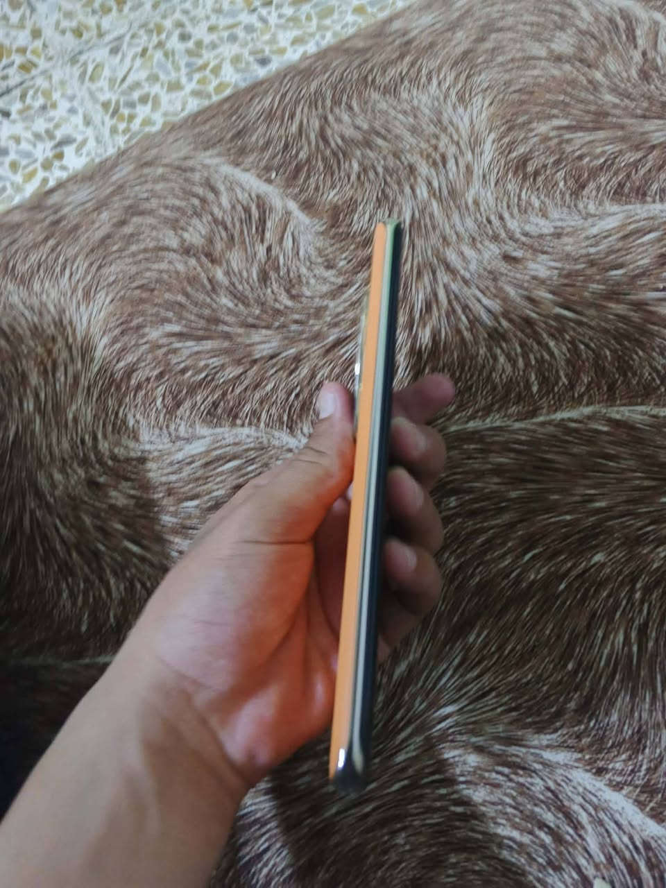 هونر x9c
النضافه /100
الجهاز جديد 
السعر 340وبي مجال حك جيتك
لا تكسر بل تلفون 
• المواصفات اللي تخليك تختاره بثقة:
شاشة منحنية بتردد 120HZ
بطارية ضخمة 6600mAh مع شحن سريع
66W
معالج Snapdragon 6 Gen 1 أداء ثابت
وسلس
O) 108MP كاميرا
4K / 30fps تصوير
1080p / 60fps g
ملاحضه هاي الضربات بل لزكه ابد ممئاثر على شاشه


**إذا كنت صاحب هذا الإعلان وتريد حذفه لأي سبب، رجاءا أرسل رسالة إلى الدعم الفني**