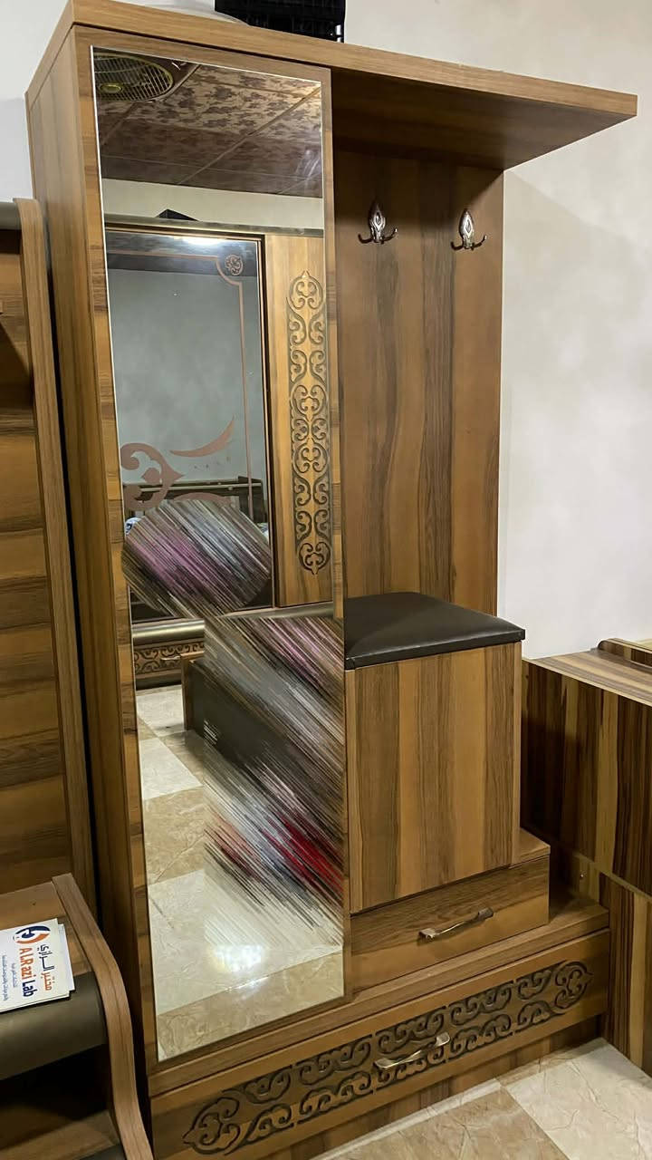 سلام عليكم غرفة نوم١١قطعه للبيع جديده شرط ***********
