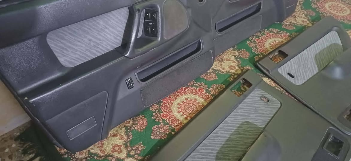 السلام عليكم تخم بطاين دمعه مستعملات نضاف جدا سعرهن من الاخير ب130 وابيعهن شلع مابيع مفرد وقبق محرك دمعه هذني حاويه اليحتاج يتصل 0777390910 أو *********** الخط الثاني بي واتساب
