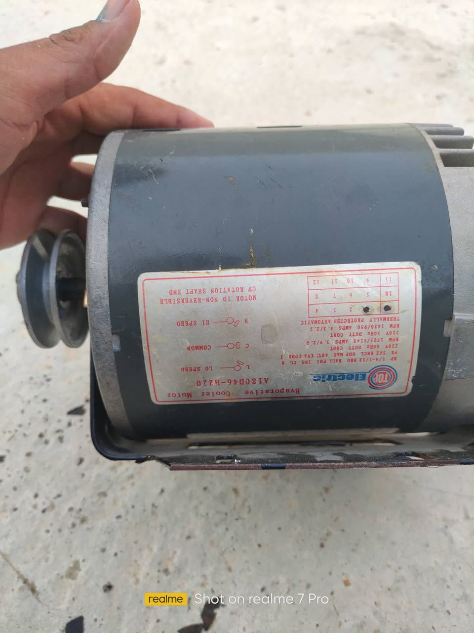 موطور مبرده الاصلي شرط السعر 35 قفل


**إذا كنت صاحب هذا الإعلان وتريد حذفه لأي سبب، رجاءا أرسل رسالة إلى الدعم الفني**