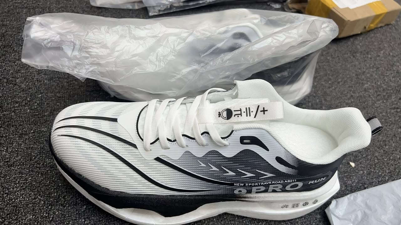 صنع اندنوسيا قياس 45 خفيف 
سعر 30 مع التوصيل


**إذا كنت صاحب هذا الإعلان وتريد حذفه لأي سبب، رجاءا أرسل رسالة إلى الدعم الفني**