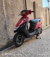 شباب ماكس 140 البيع بيه بس كابريتر تعبان سعرهة 200 وبيه مجال حك الجية ...