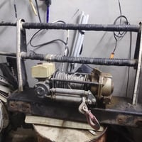 عندي سحابه مال جيب شغال تجي تفحص سعر125 للاستفسار اتصل 07510385159