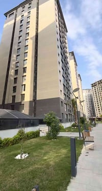 شقة للايجار في مجمع النسيمcity  الموقع/ حي الجهاد شارع مطار بغداد الدو...