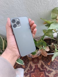 ايفون 12 برو ماكس • ٥١٢ • بطارية ٨١