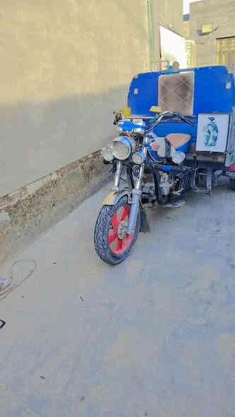 السلام عليكم ستوته للبيع موديل ٢٠١٧ اللي يحب يشتري هذا رقمي  ***********
