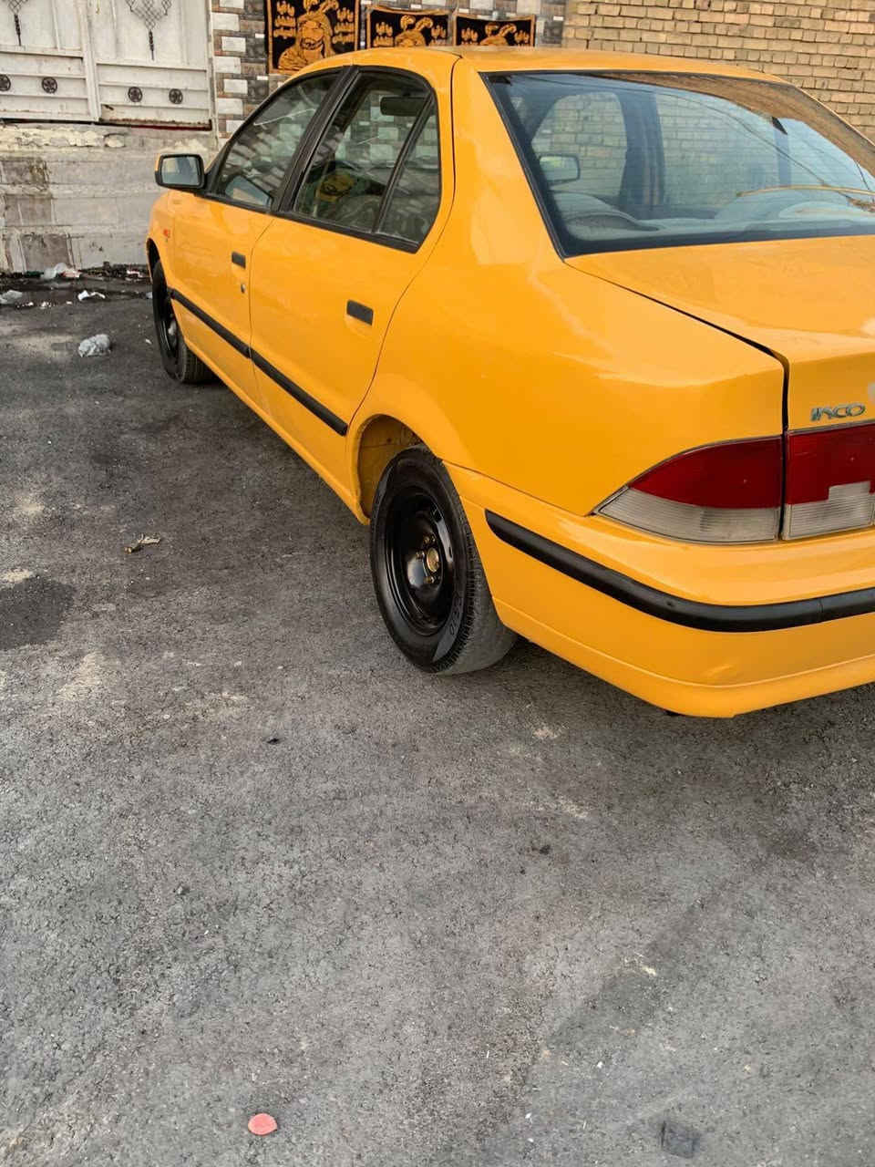 سلام عليكم سمند مديل 11 سياره احله من صور سياره بلاديه وكهريائيات كلهة شغاله كير مكينه خير من الله سياره عارضهة 30 وبيهة مجال قليل  صاحبهة يريد تحويل سيارهة حداديه نص ونص عنواني بغداد مدينه لصدر ***********

