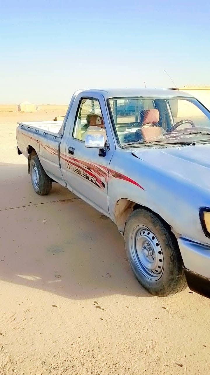 السلام عليكم
للبيع بيكم دير منافيس ربيعة 2006 محرك گاز استاركس 

للبيع والمراوس مكلف بالنشر السعر 22ورقة 

رقم صاحبة *********** $$.  ***********   $
