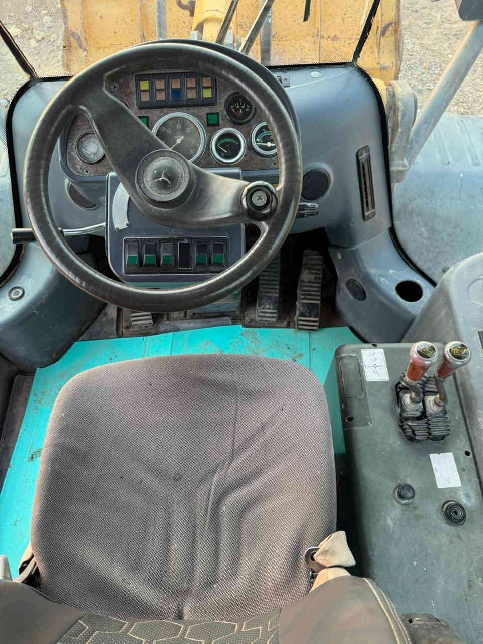 سلام عليكم للبيع شفل صيني ال جي حجم 36 حجري باب اول موديل 2012. منفيس مكينه نضيفه مكفوله كفاله عامه كير محرك اكسنات كله شرط السعر 215 وبي مجال مكان ناصريه لاستفسار ***********////***********
